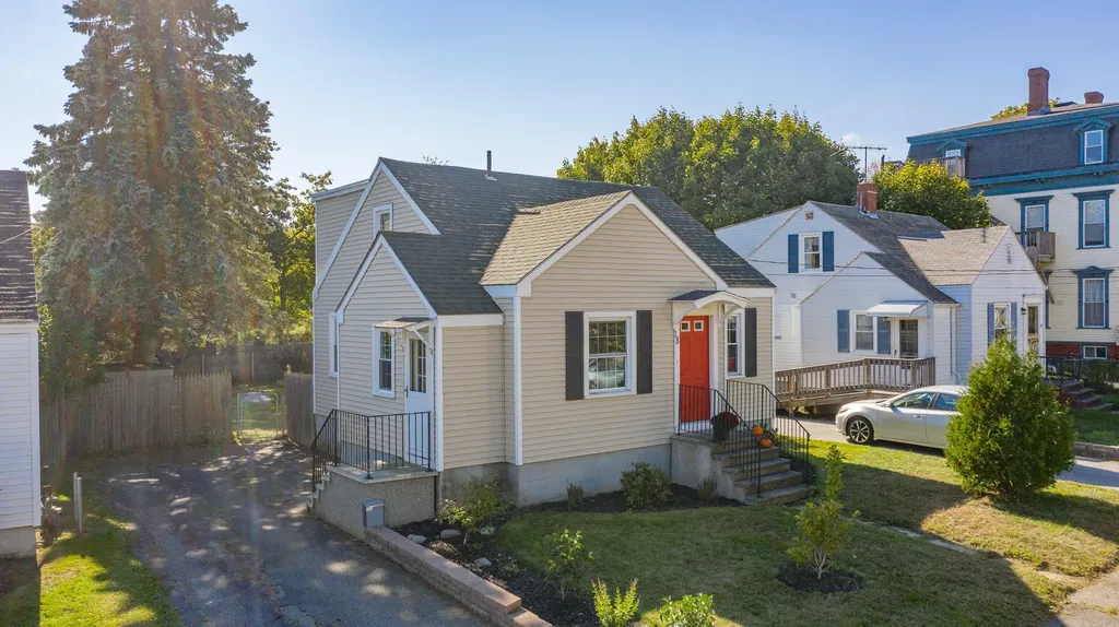 18 Walton Street Portland ME 04103