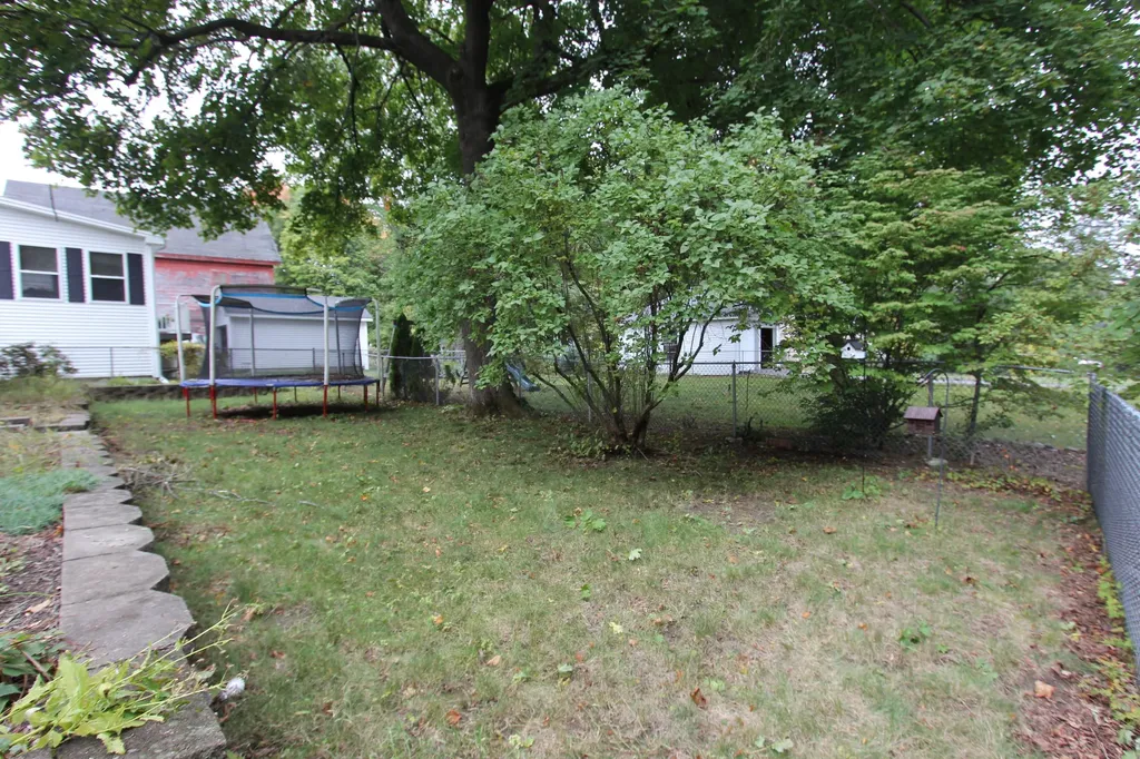 409 Court Street Auburn ME 04210