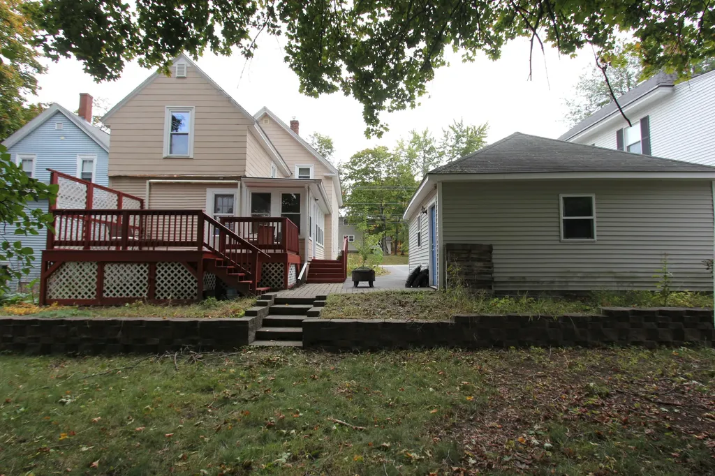 409 Court Street Auburn ME 04210