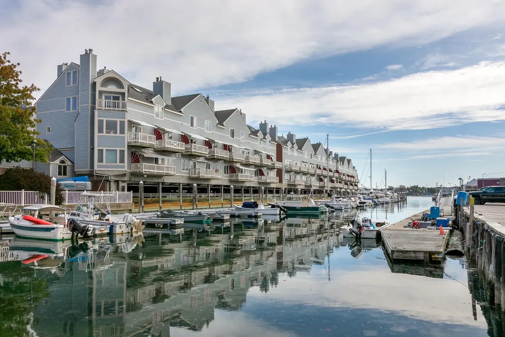 409 Chandlers Wharf Portland ME 04101