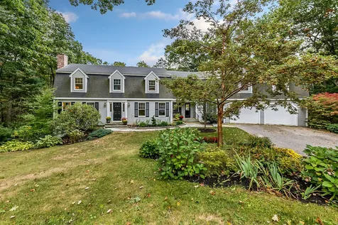 21 Coveside Road Cumberland ME 04110