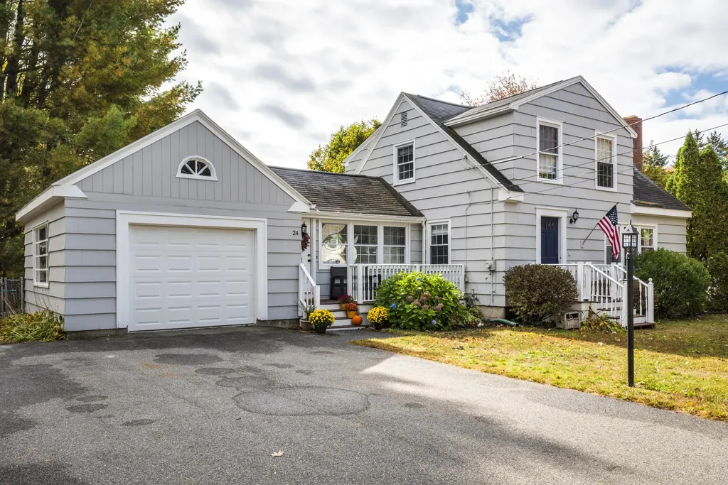 24 Sumac Street Portland ME 04103