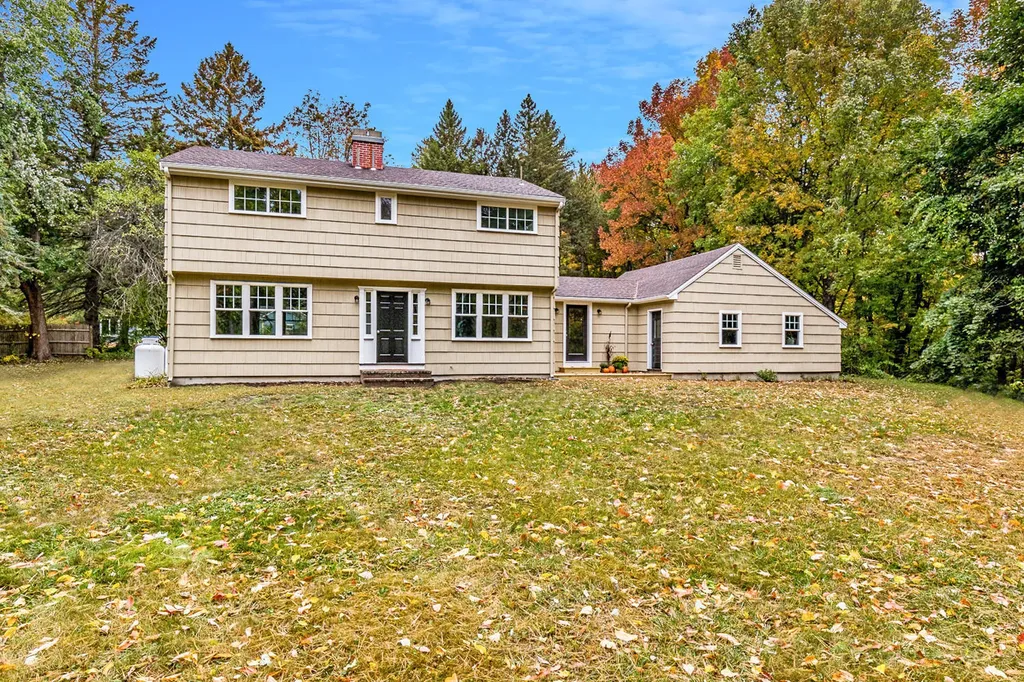 164 Brook Road Falmouth ME 04105