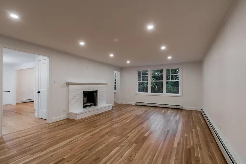 164 Brook Road Falmouth ME 04105
