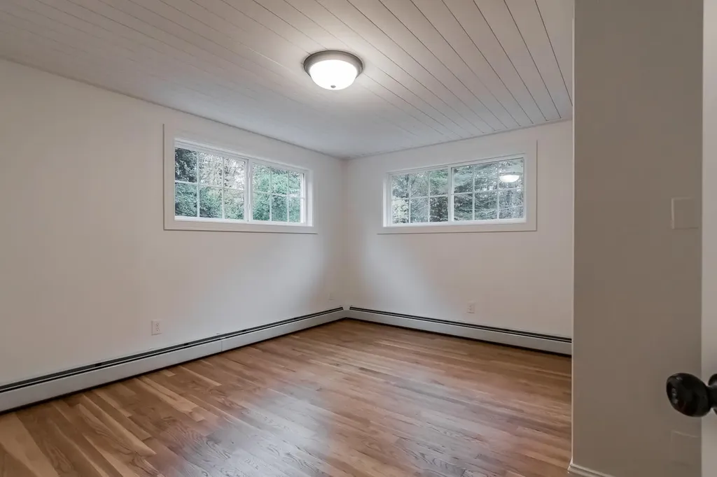 164 Brook Road Falmouth ME 04105