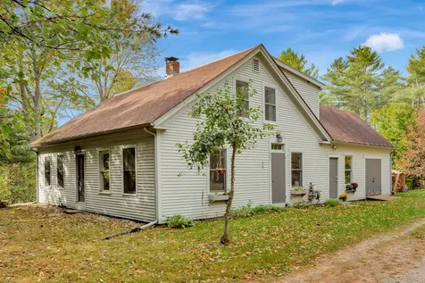 163 Waldoboro Road Washington ME 04574