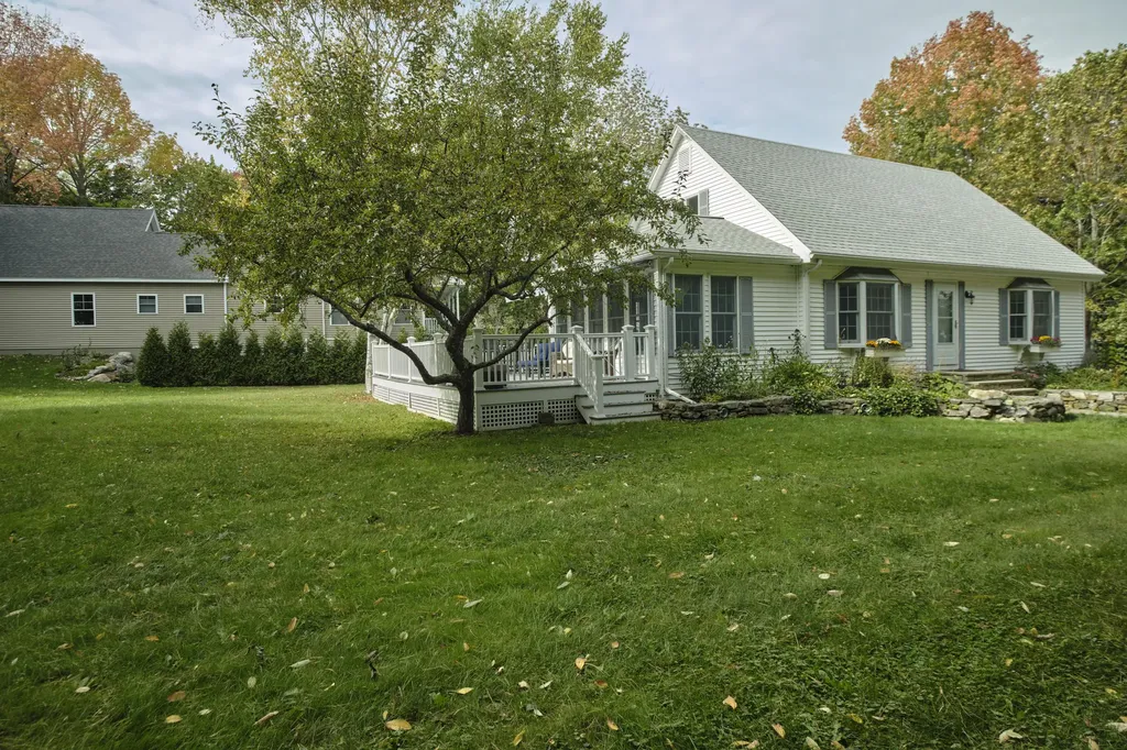 51 Curtis Avenue Camden ME 04843