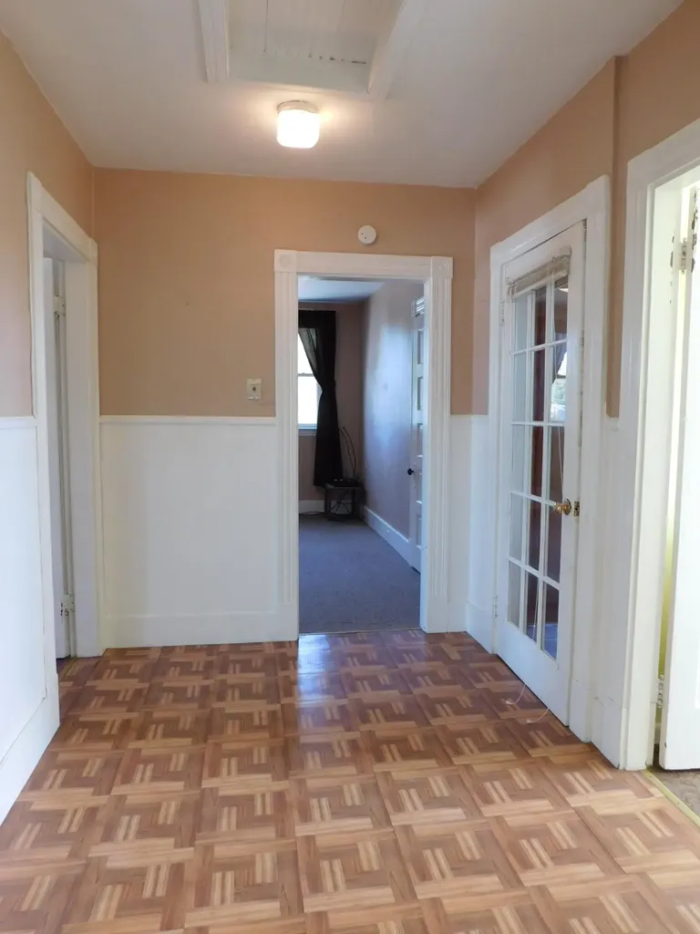 45 Rideout Avenue Lewiston ME 04240