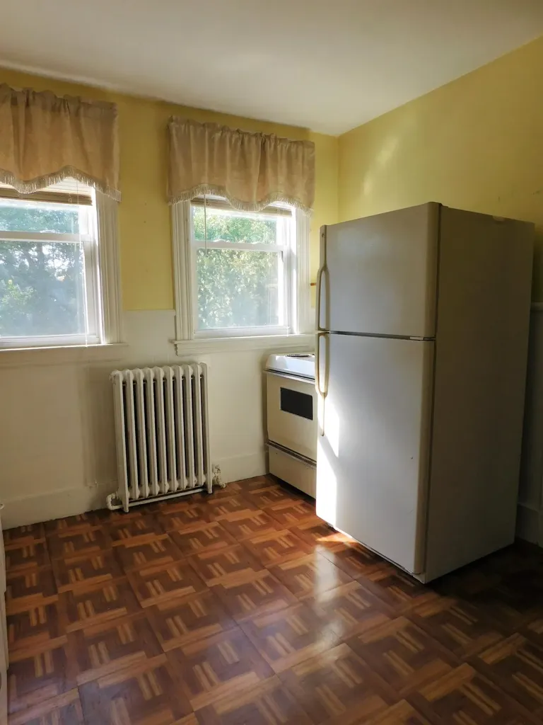 45 Rideout Avenue Lewiston ME 04240