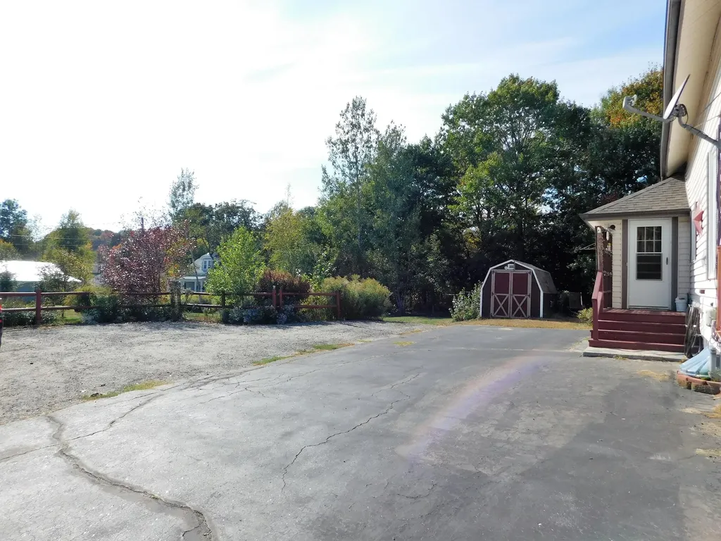 45 Rideout Avenue Lewiston ME 04240
