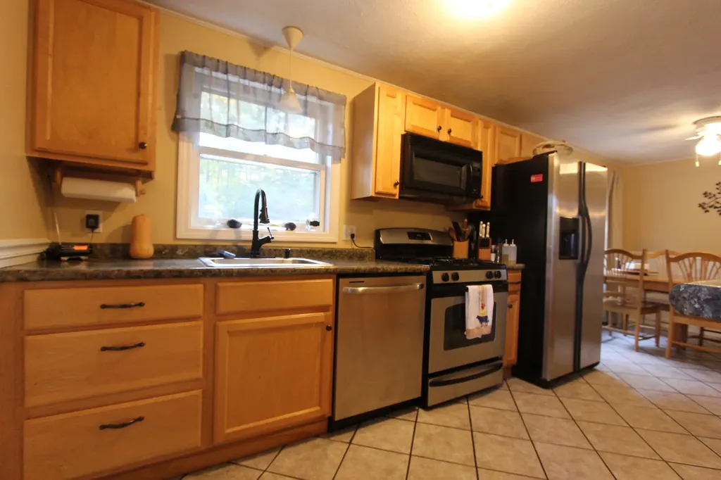 54 Westview Drive Poland ME 04274