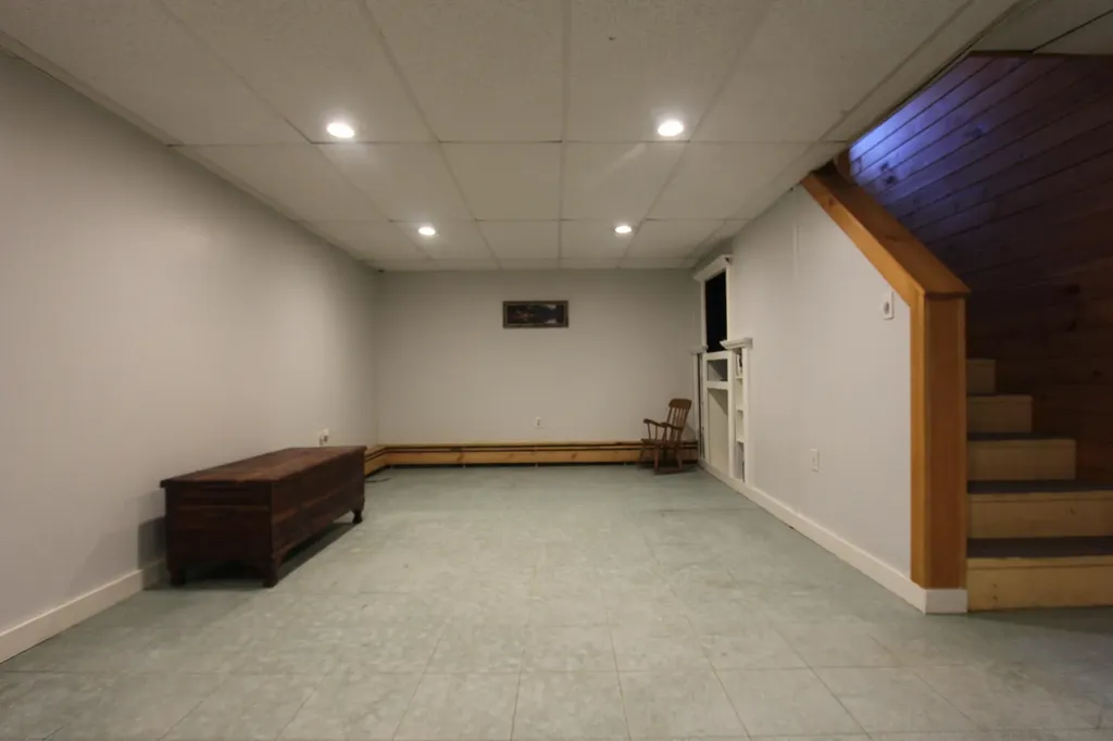 54 Westview Drive Poland ME 04274