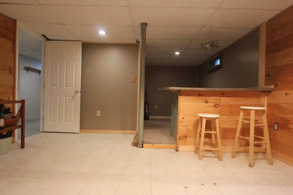 54 Westview Drive Poland ME 04274