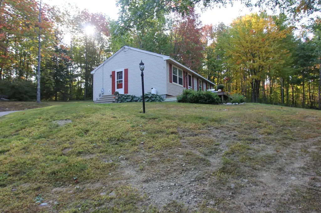 54 Westview Drive Poland ME 04274