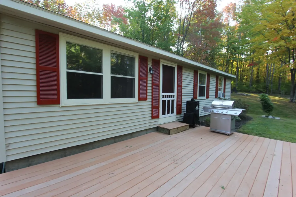 54 Westview Drive Poland ME 04274