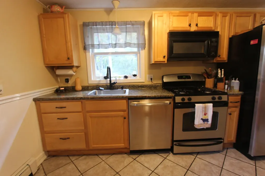 54 Westview Drive Poland ME 04274