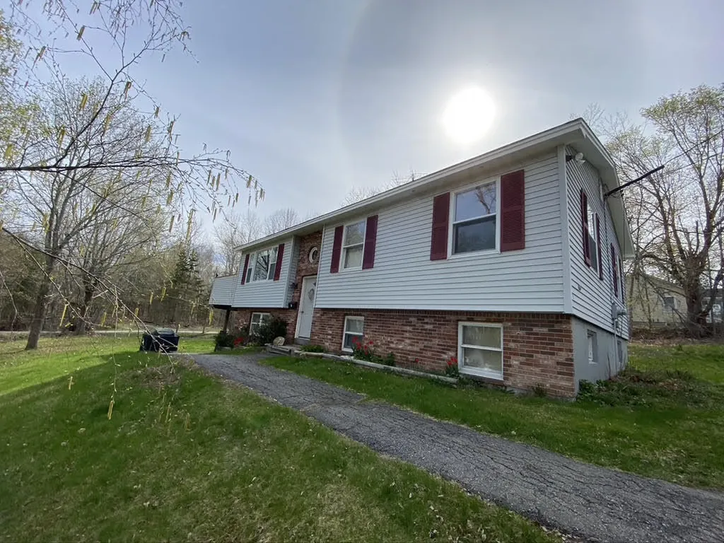 9 Island Avenue Orono ME 04473