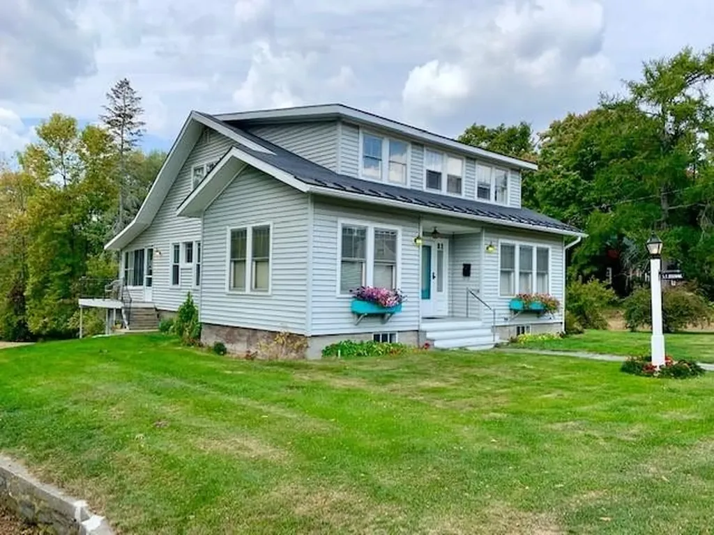 502 Riverside Drive Augusta ME 04330
