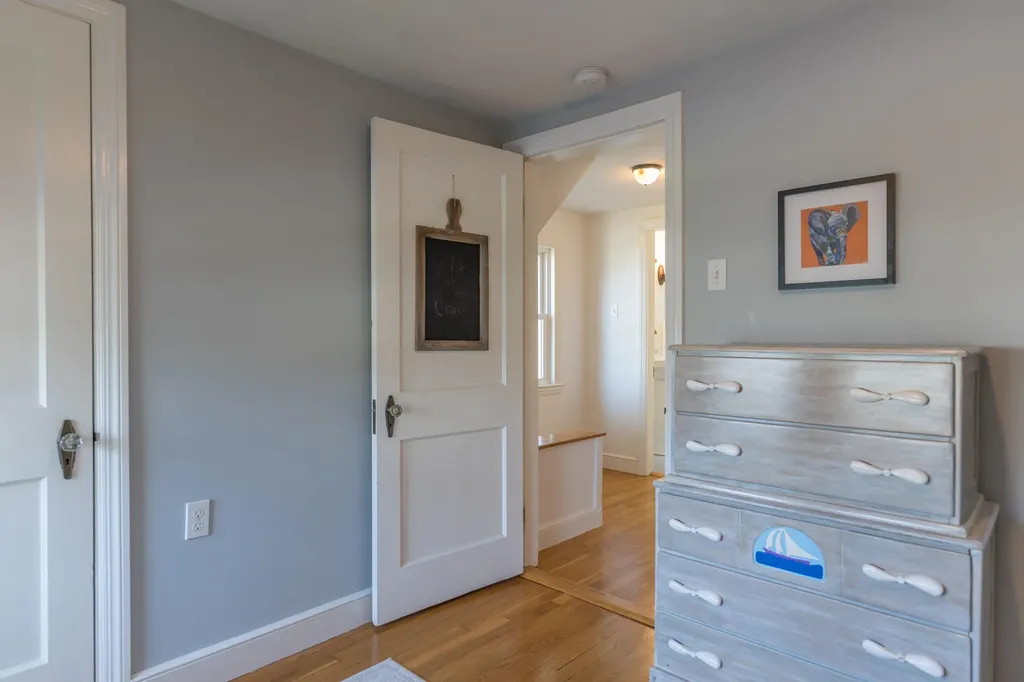 58 Clemons Street South Portland ME 04106