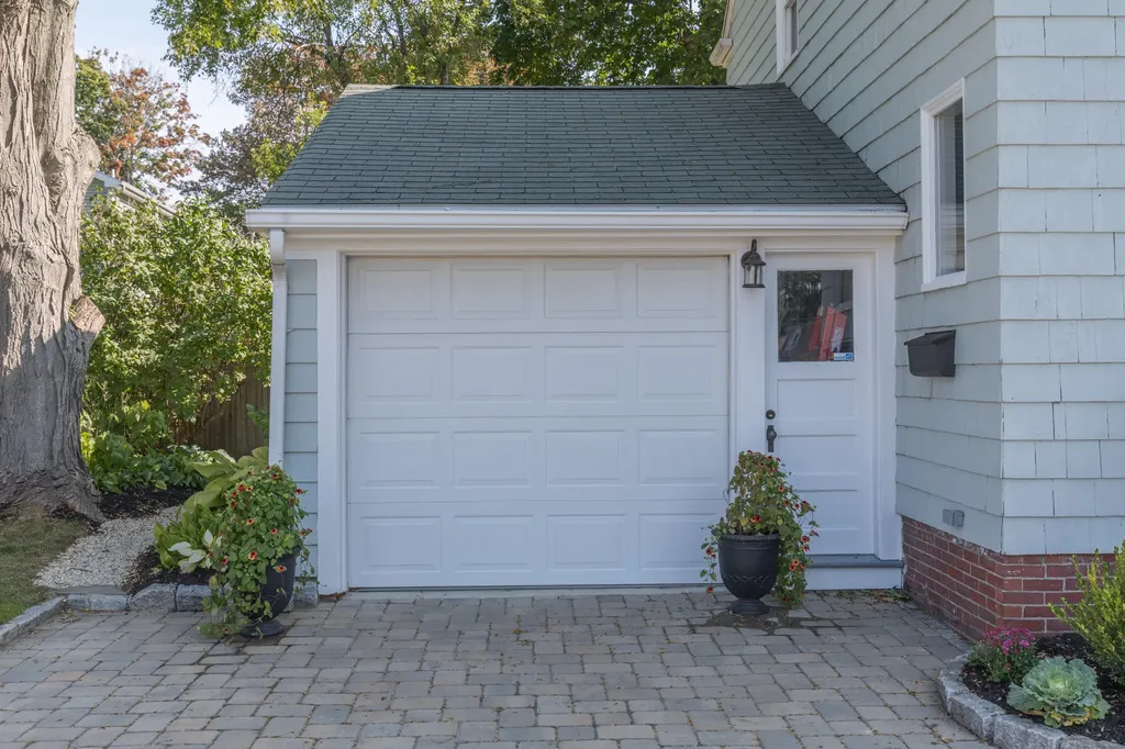 58 Clemons Street South Portland ME 04106