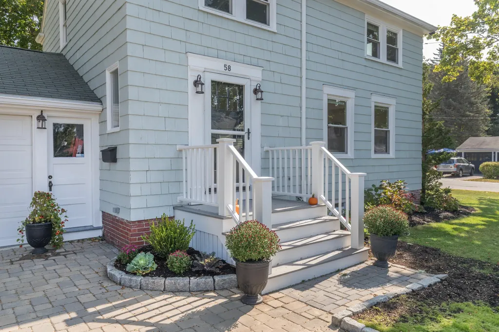 58 Clemons Street South Portland ME 04106
