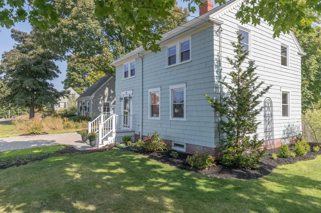 58 Clemons Street South Portland ME 04106