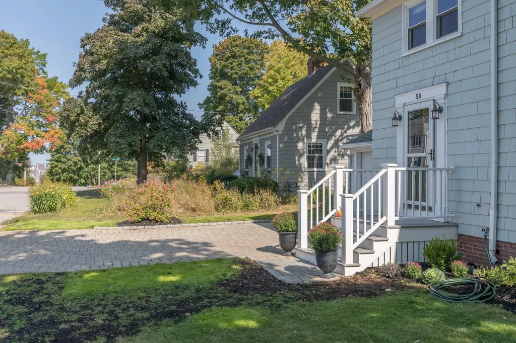58 Clemons Street South Portland ME 04106