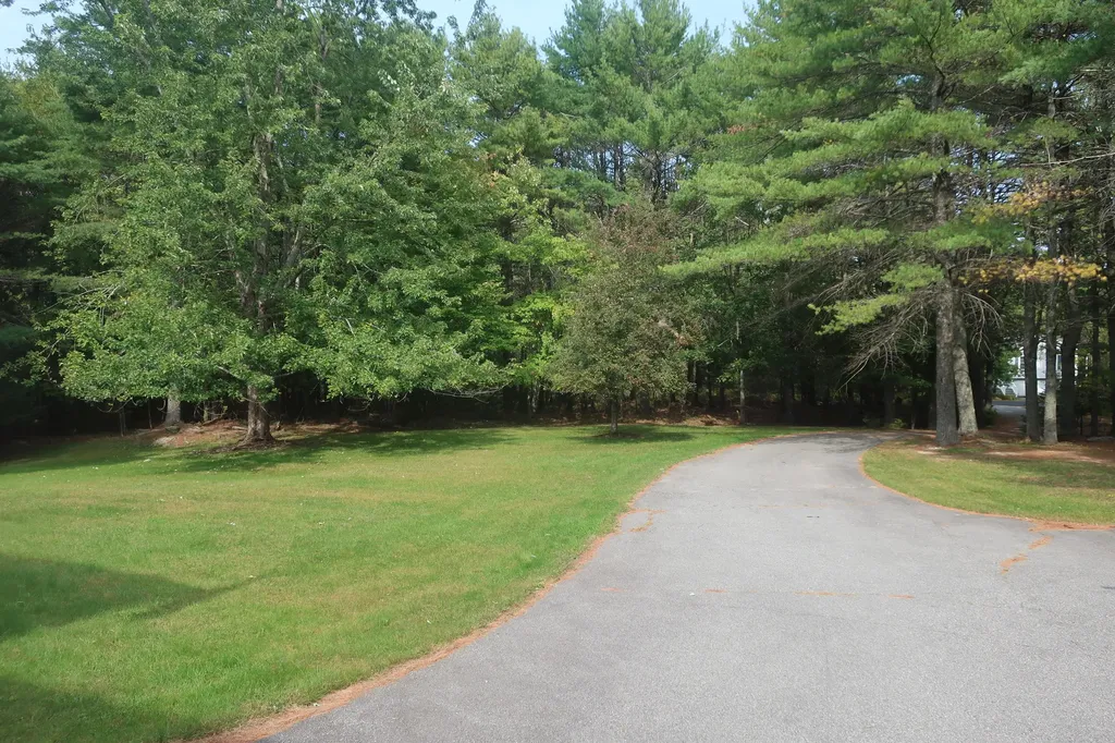 325 Hoxie Hill Road Orrington ME 04474