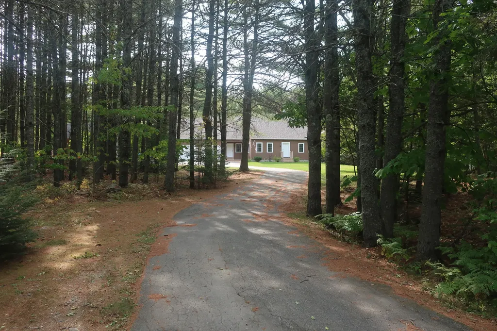 325 Hoxie Hill Road Orrington ME 04474