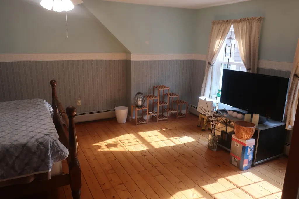 325 Hoxie Hill Road Orrington ME 04474