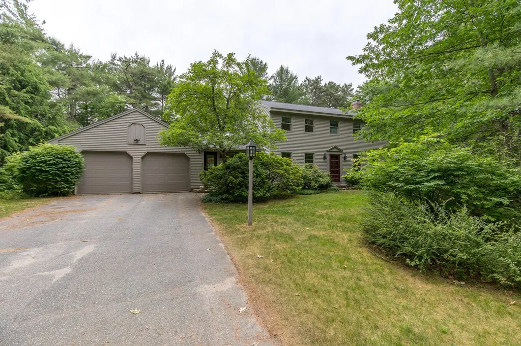 5 Blueberry Lane Brunswick ME 04011