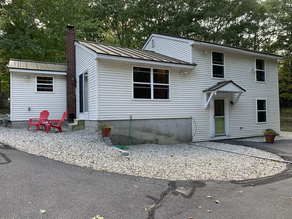 130 Center Road Gray ME 04039