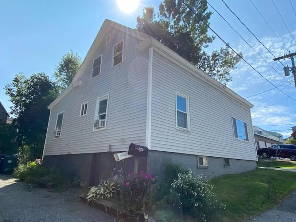 6 Horrigan Court Biddeford ME 04005