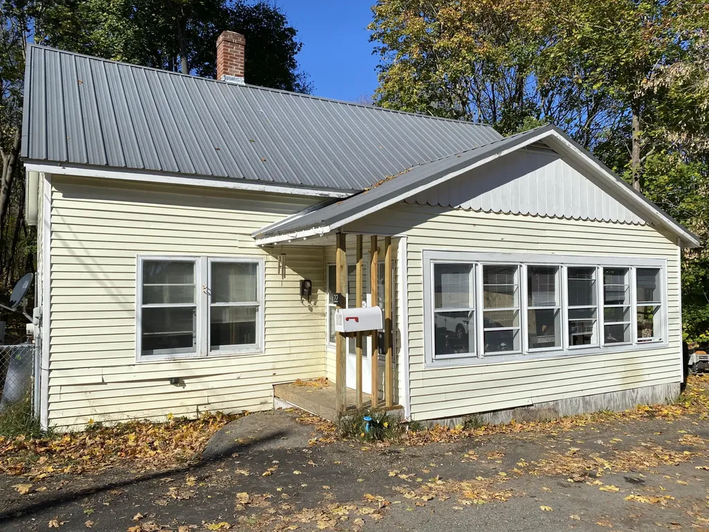 22 Center Street Augusta ME 04330