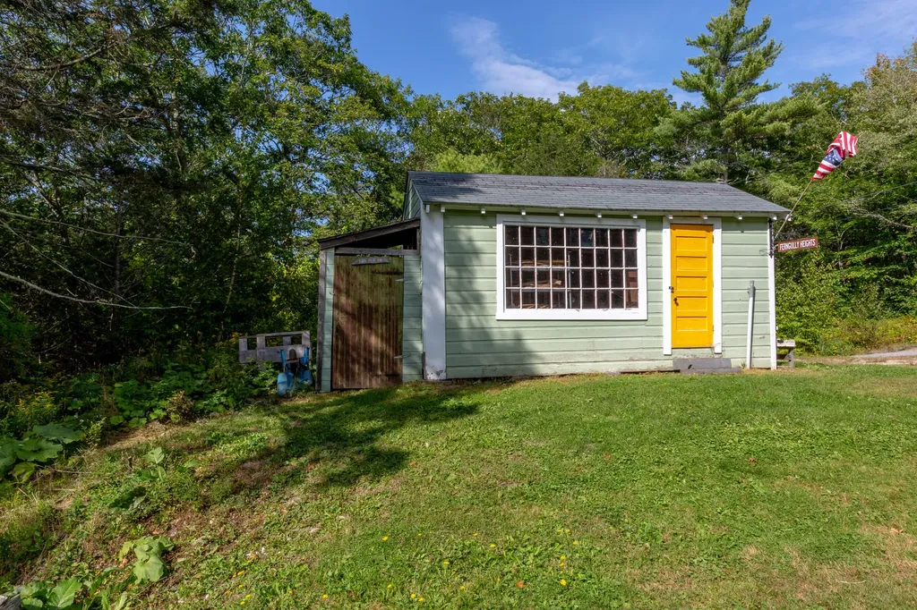 437 Barley Neck Road Woolwich ME 04579
