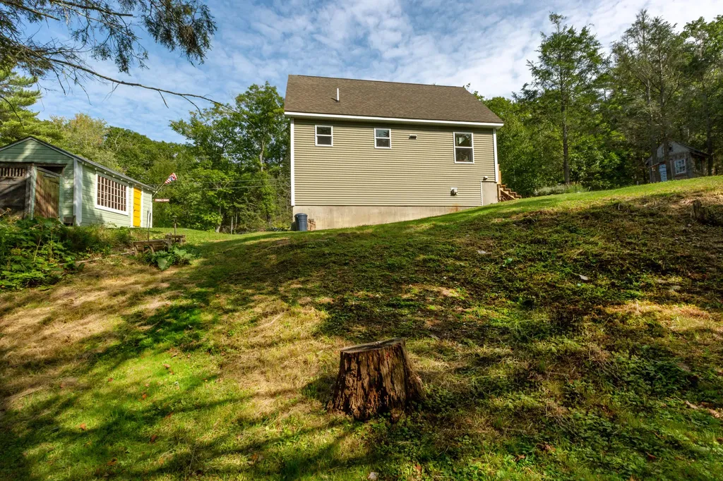 437 Barley Neck Road Woolwich ME 04579