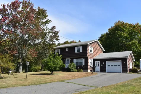 150 Highland Avenue Winthrop ME 04364