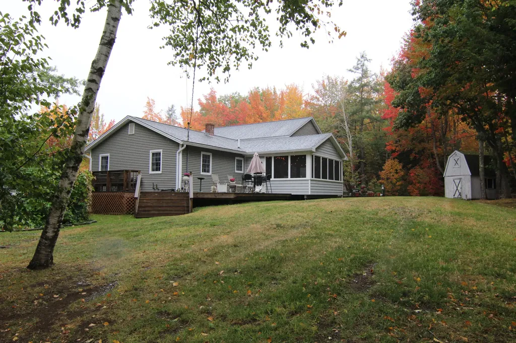 92 Hopkins Road Hampden ME 04444