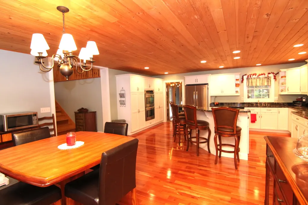 92 Hopkins Road Hampden ME 04444