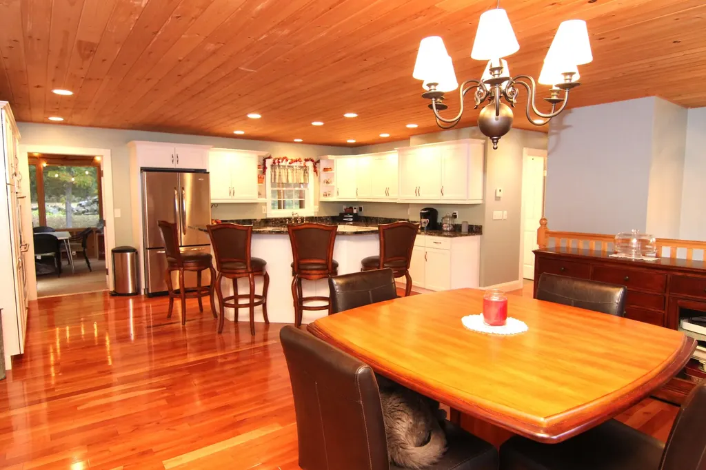 92 Hopkins Road Hampden ME 04444