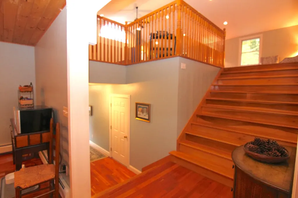 92 Hopkins Road Hampden ME 04444