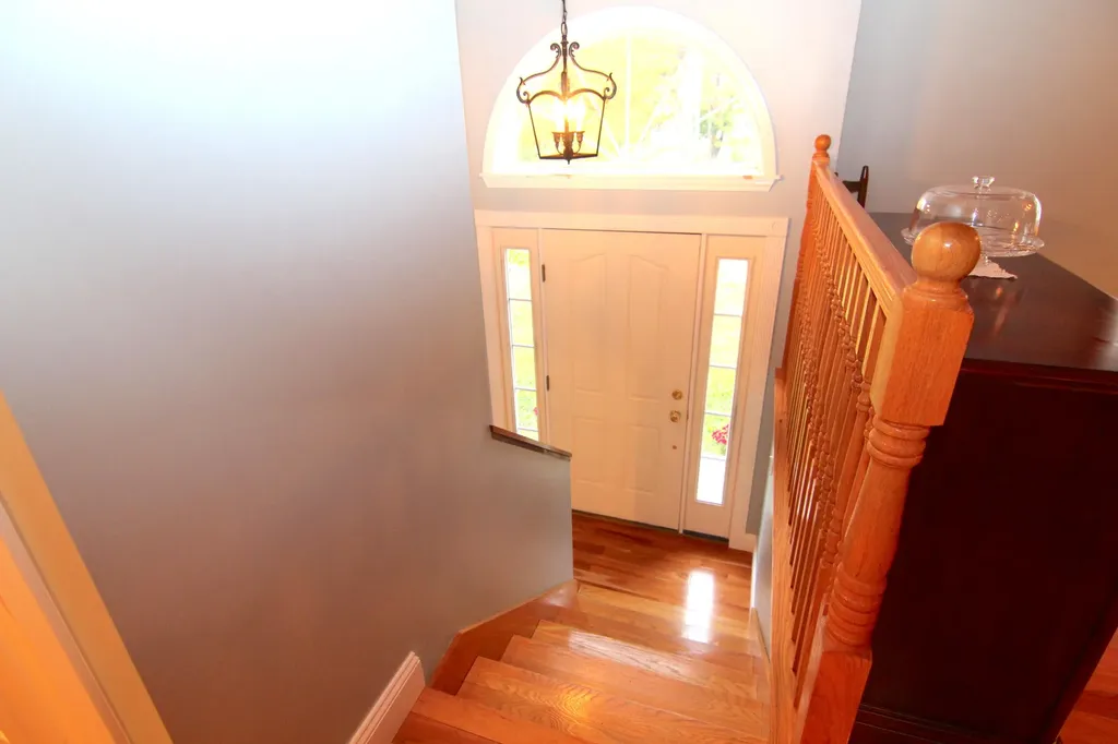 92 Hopkins Road Hampden ME 04444