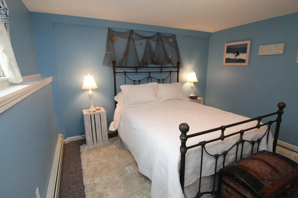 92 Hopkins Road Hampden ME 04444