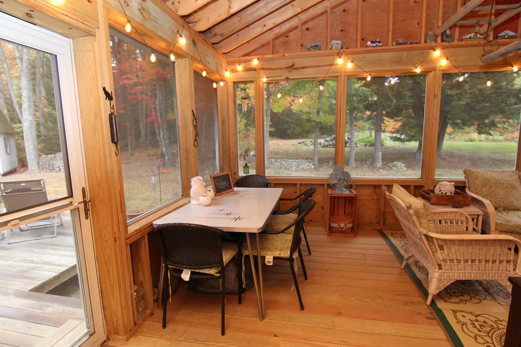 92 Hopkins Road Hampden ME 04444