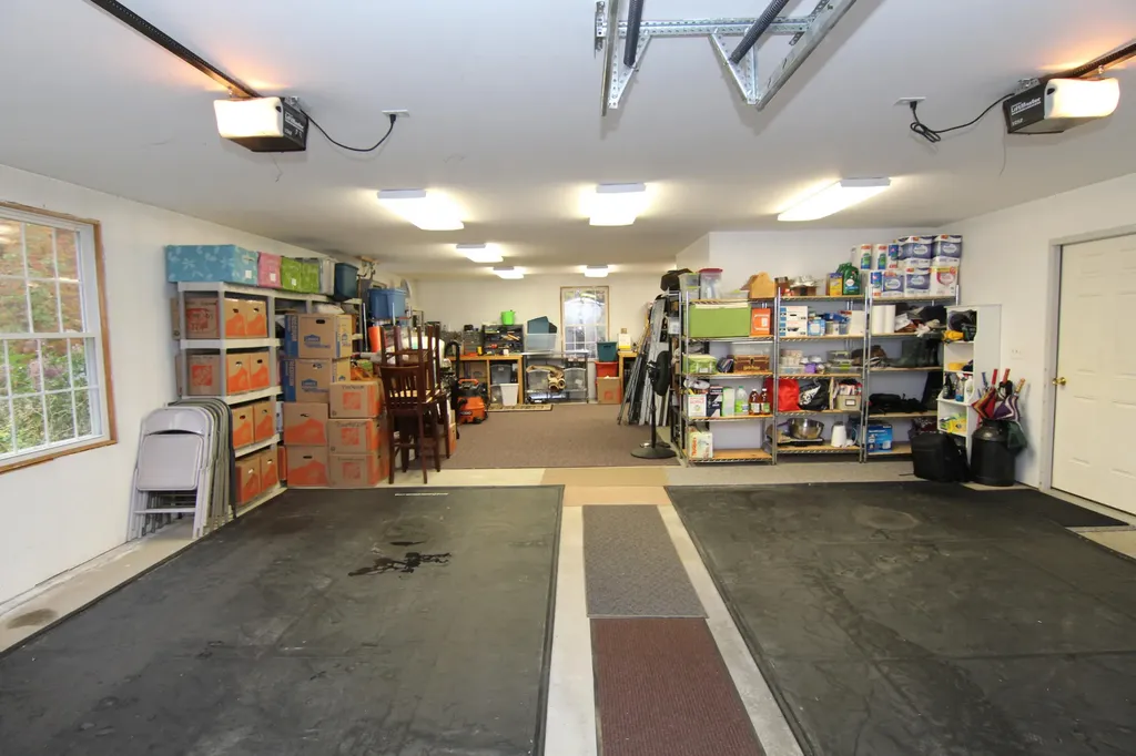 92 Hopkins Road Hampden ME 04444