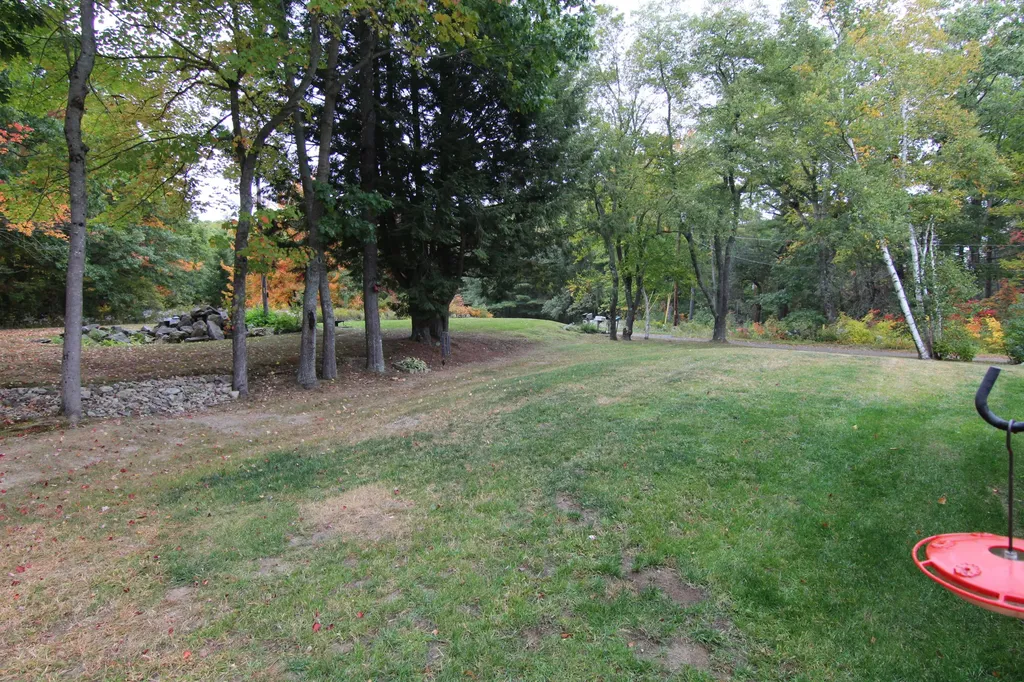 92 Hopkins Road Hampden ME 04444