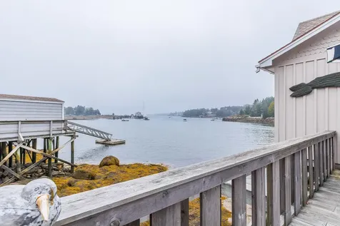 78 West Street Boothbay Harbor ME 04538