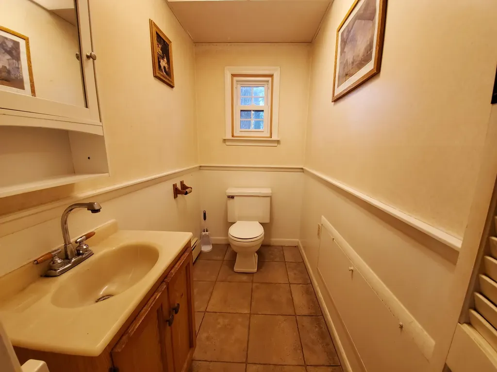24 Guerette Road Winthrop ME 04364