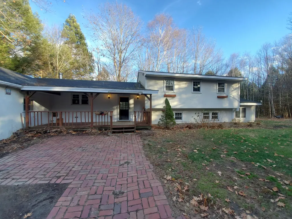 24 Guerette Road Winthrop ME 04364