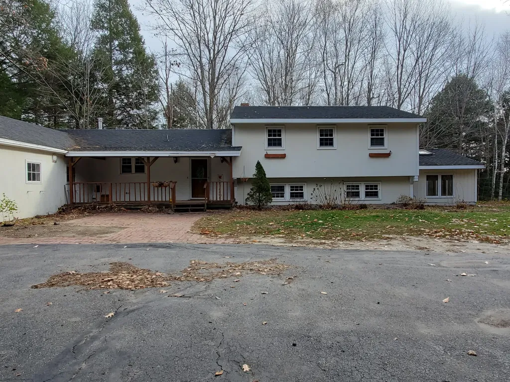 24 Guerette Road Winthrop ME 04364